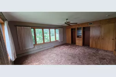 107 Park Avenue E, Hollandale, MN 56045 - Photo 40