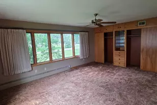107 Park Ave E, Hollandale, MN 56045 - Photo 40