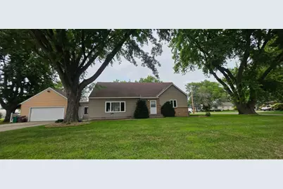 107 Park Avenue E, Hollandale, MN 56045 - Photo 1