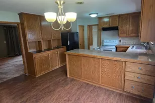 107 Park Ave E, Hollandale, MN 56045 - Photo 24