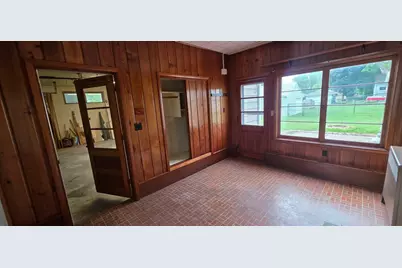 107 Park Avenue E, Hollandale, MN 56045 - Photo 82
