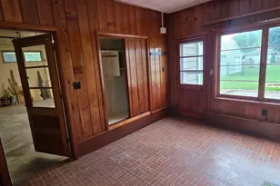 107 Park Ave E, Hollandale, MN 56045 - Photo 82