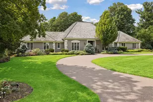 475 Highcroft Rd, Wayzata, MN 55391 - Photo 2