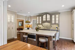 475 Highcroft Rd, Wayzata, MN 55391 - Photo 6