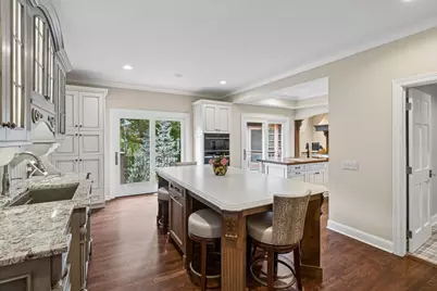 475 Highcroft Road, Wayzata, MN 55391 - Photo 6