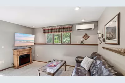 2416 Aurora Circle, Menomonie, WI 54751 - Photo 30
