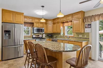 16125 Franchise Avenue W, Rosemount, MN 55068 - Photo 8