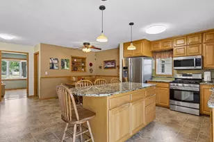 16125 Franchise Ave W, Rosemount, MN 55068 - Photo 6