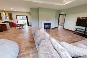 209 Farmdale Ave, Lake Lillian, MN 56253 - Photo 14
