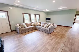 209 Farmdale Ave, Lake Lillian, MN 56253 - Photo 14