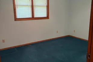 1950 Knollwood Dr, Fairmont, MN 56031 - Photo 8