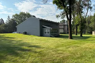1950 Knollwood Dr, Fairmont, MN 56031 - Photo 14