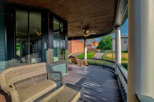 215 Pine St W, Stillwater, MN 55082 - Photo 22