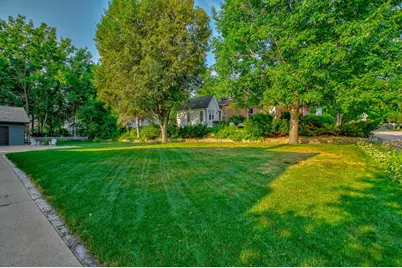 215 Pine Street W, Stillwater, MN 55082 - Photo 26