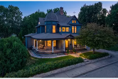 215 Pine Street W, Stillwater, MN 55082 - Photo 1