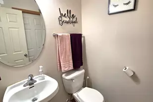 1611 Woodlynn Ave, Maplewood, MN 55109 - Photo 4