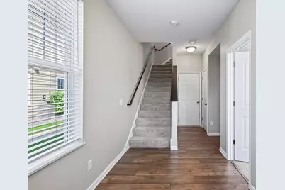 15474 Eames Way, Apple Valley, MN 55124 - Photo 4