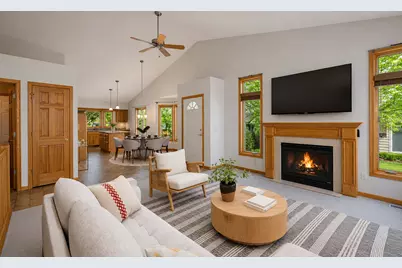 14313 Savanna Oaks Drive, Savage, MN 55378 - Photo 4
