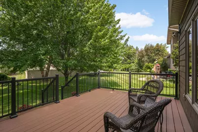 5715 Pond Drive, Shoreview, MN 55126 - Photo 18