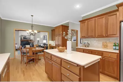 5715 Pond Drive, Shoreview, MN 55126 - Photo 10