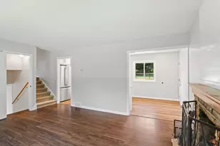 10909 Oak Knoll Terrace S, Minnetonka, MN 55305 - Photo 8
