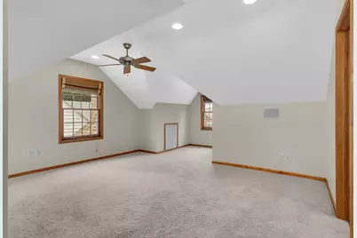 2135 Pinehurst Avenue, Saint Paul, MN 55116 - Photo 20