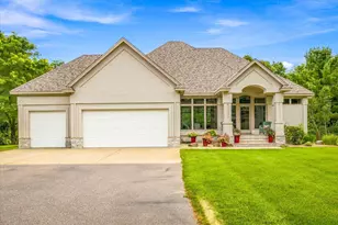 35475 Palisade Dr NE, Cambridge, MN 55008 - Photo 2