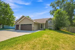 3931 51st Ave N, Brooklyn Center, MN 55429 - Photo 4