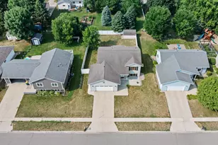 513 Harriett Dr, Marshall, MN 56258 - Photo 48