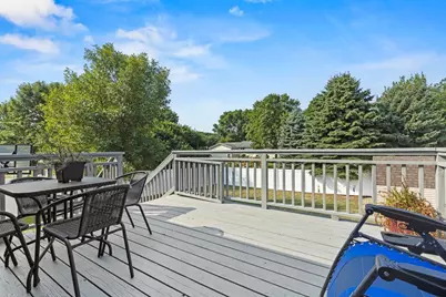 513 Harriett Drive, Marshall, MN 56258 - Photo 12