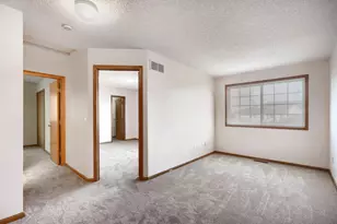14660 Evergreen Trail, Apple Valley, MN 55124 - Photo 12