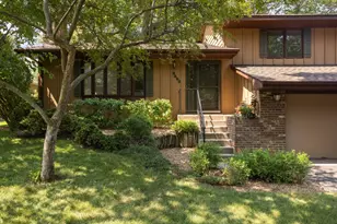 4695 Kent St, Shoreview, MN 55126 - Photo 2