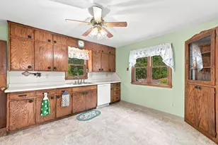 563 Shryer Ave W, Roseville, MN 55113 - Photo 18