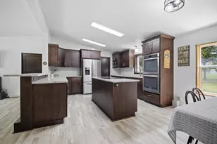 36652 170th St, Waseca, MN 56093 - Photo 10