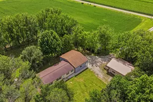 36652 170th St, Waseca, MN 56093 - Photo 1