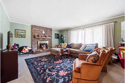 306 37th Avenue S, Moorhead, MN 56560 - Photo 10