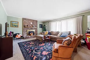 306 37 Ave S, Moorhead, MN 56560 - Photo 10