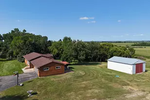 47895 165th St, Morris, MN 56267 - Photo 8