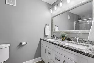 10411 Cedar Lake Rd, Minnetonka, MN 55305 - Photo 26