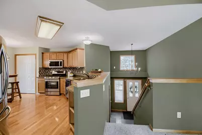 10264 Country Club Alcove, Woodbury, MN 55129 - Photo 4