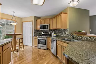 10264 Country Club Alcove, Woodbury, MN 55129 - Photo 8