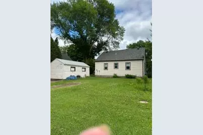417 Wisconsin Avenue, Centuria, WI 54824 - Photo 16