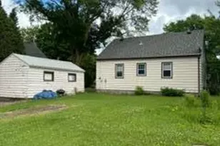 417 Wisconsin Ave, Centuria, WI 54824 - Photo 16