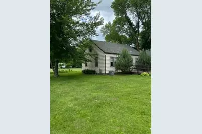 417 Wisconsin Avenue, Centuria, WI 54824 - Photo 2