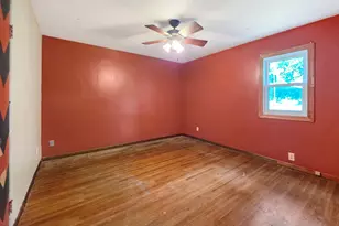 815 1st St SE, Elbow Lake, MN 56531 - Photo 10