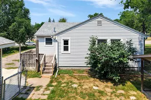 815 1st St SE, Elbow Lake, MN 56531 - Photo 2