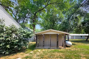 815 1st St SE, Elbow Lake, MN 56531 - Photo 24