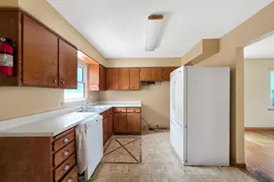 815 1st St SE, Elbow Lake, MN 56531 - Photo 8
