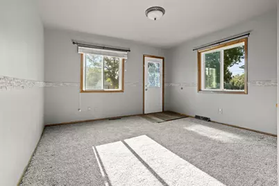 405 14th Street N, Moorhead, MN 56560 - Photo 4