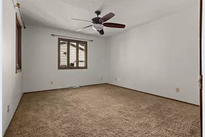 405 14th Street N, Moorhead, MN 56560 - Photo 12